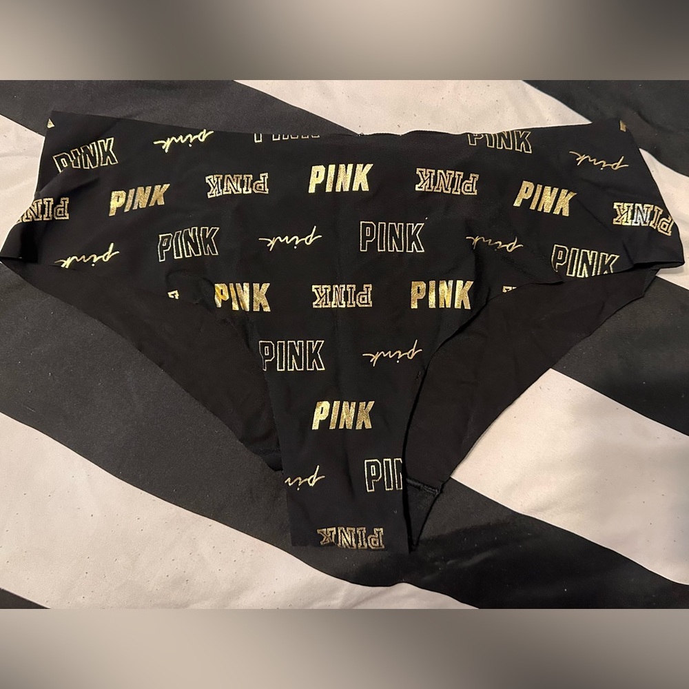 VS PINK PANTIE